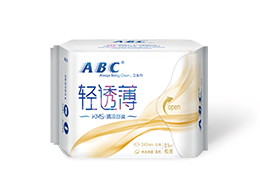 ABC日用輕透薄棉柔表層衛(wèi)生巾240mm8片（含KMS健康配方）
